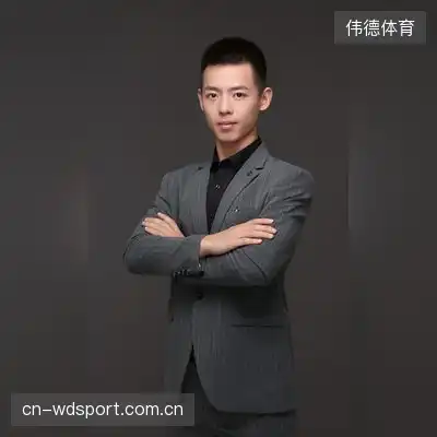 李小曼